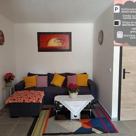 Cosy Rdc-terrasse Et Parking Privé Appartement