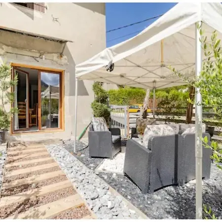 Cosy Rdc-terrasse Et Parking Privé Appartement *